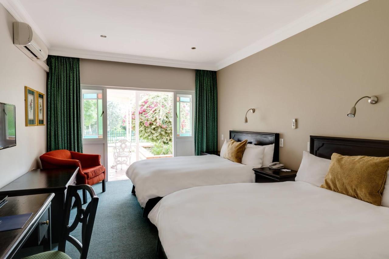 Protea Hotel By Marriott George King George Ngoại thất bức ảnh