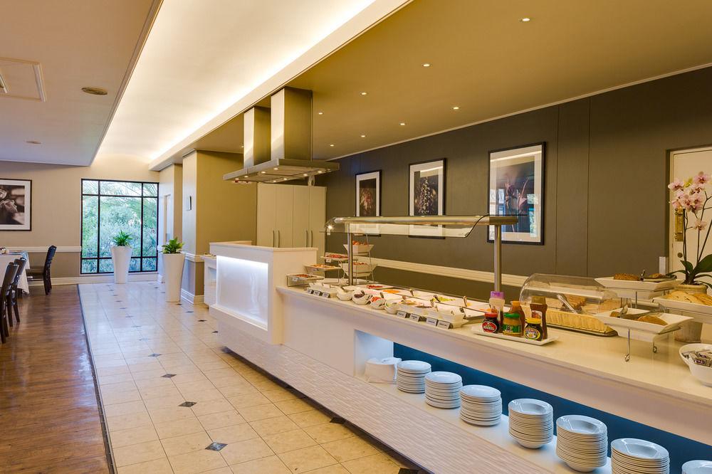 Protea Hotel By Marriott George King George Ngoại thất bức ảnh