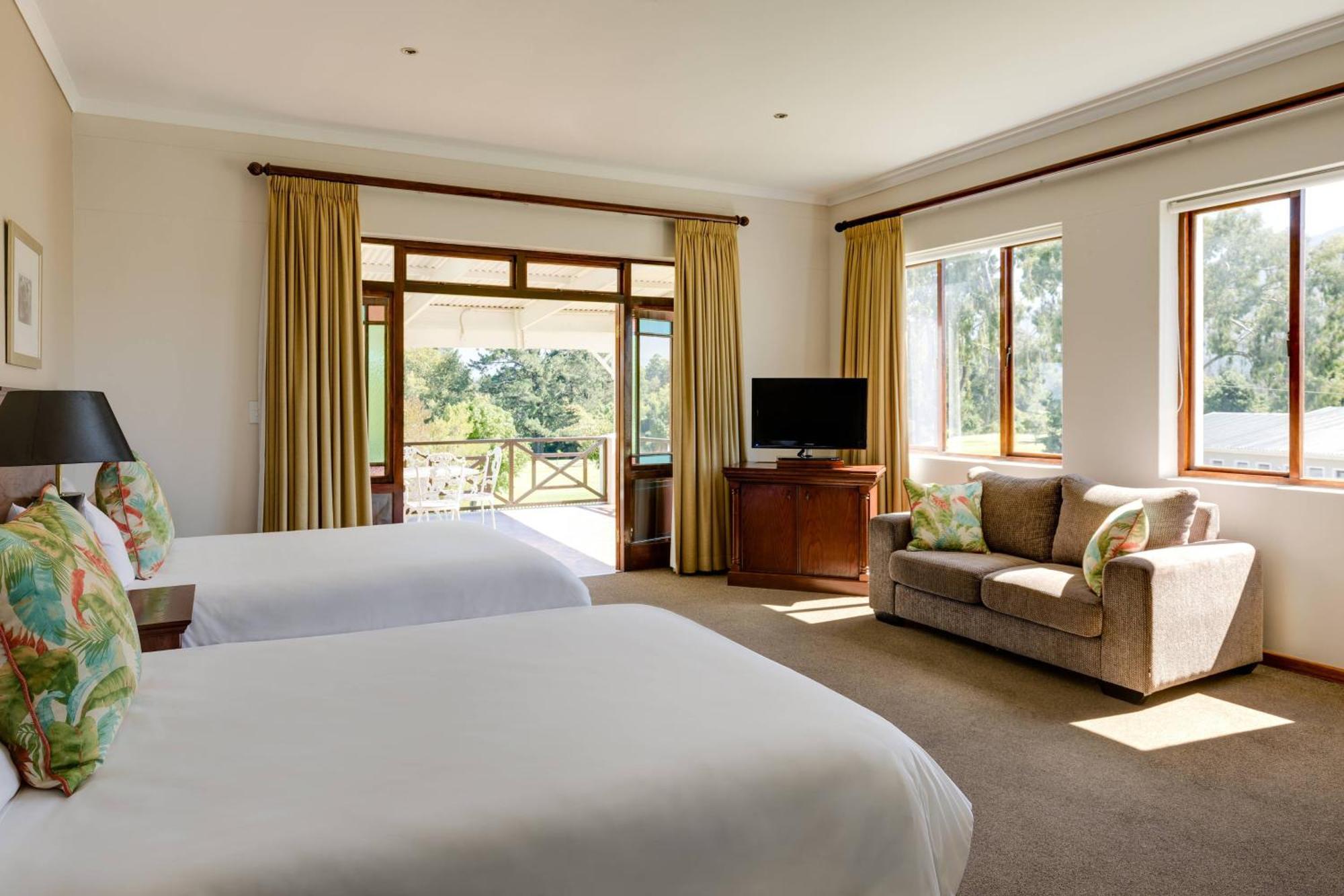 Protea Hotel By Marriott George King George Ngoại thất bức ảnh